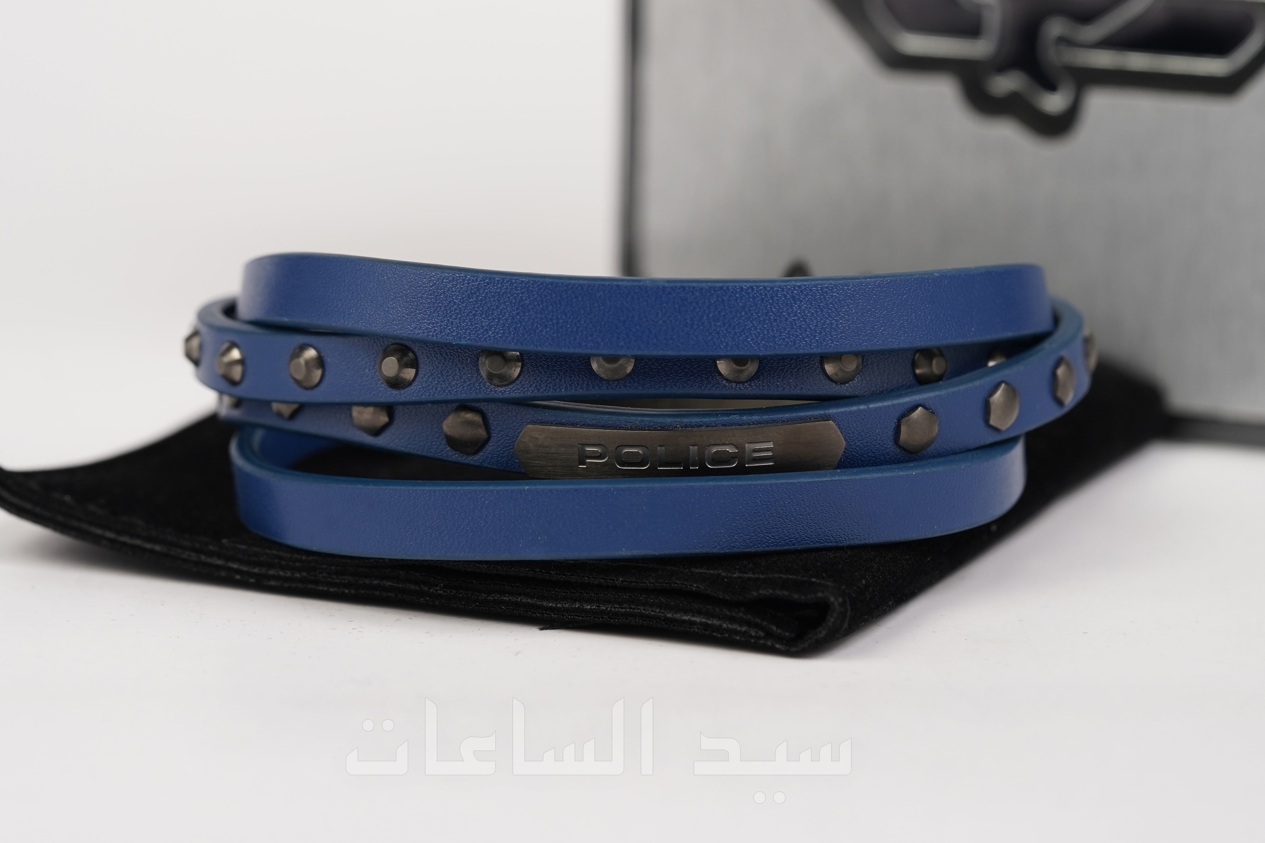 سوار رجالي ماركة بوليس