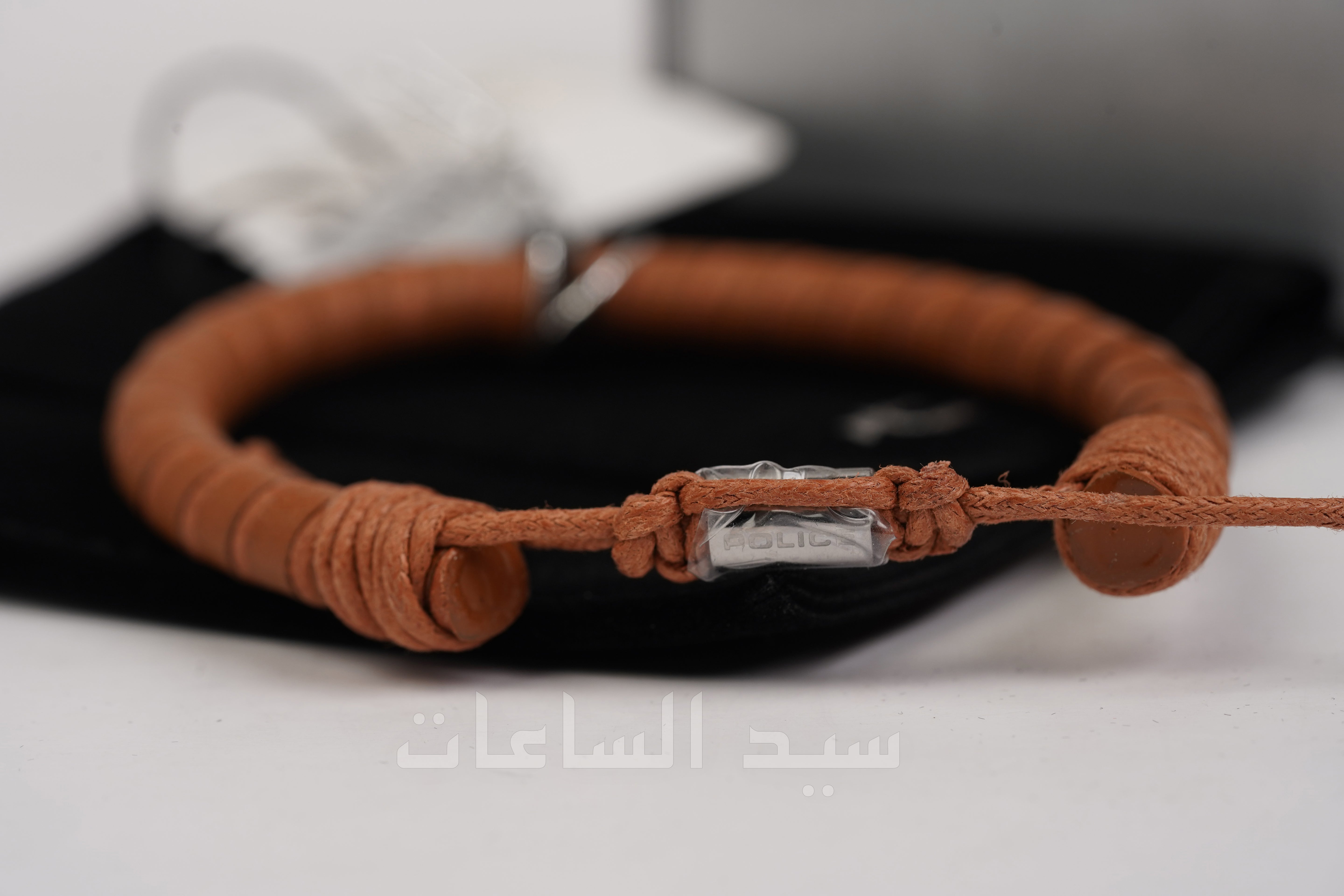 سوار رجالي ماركة بوليس