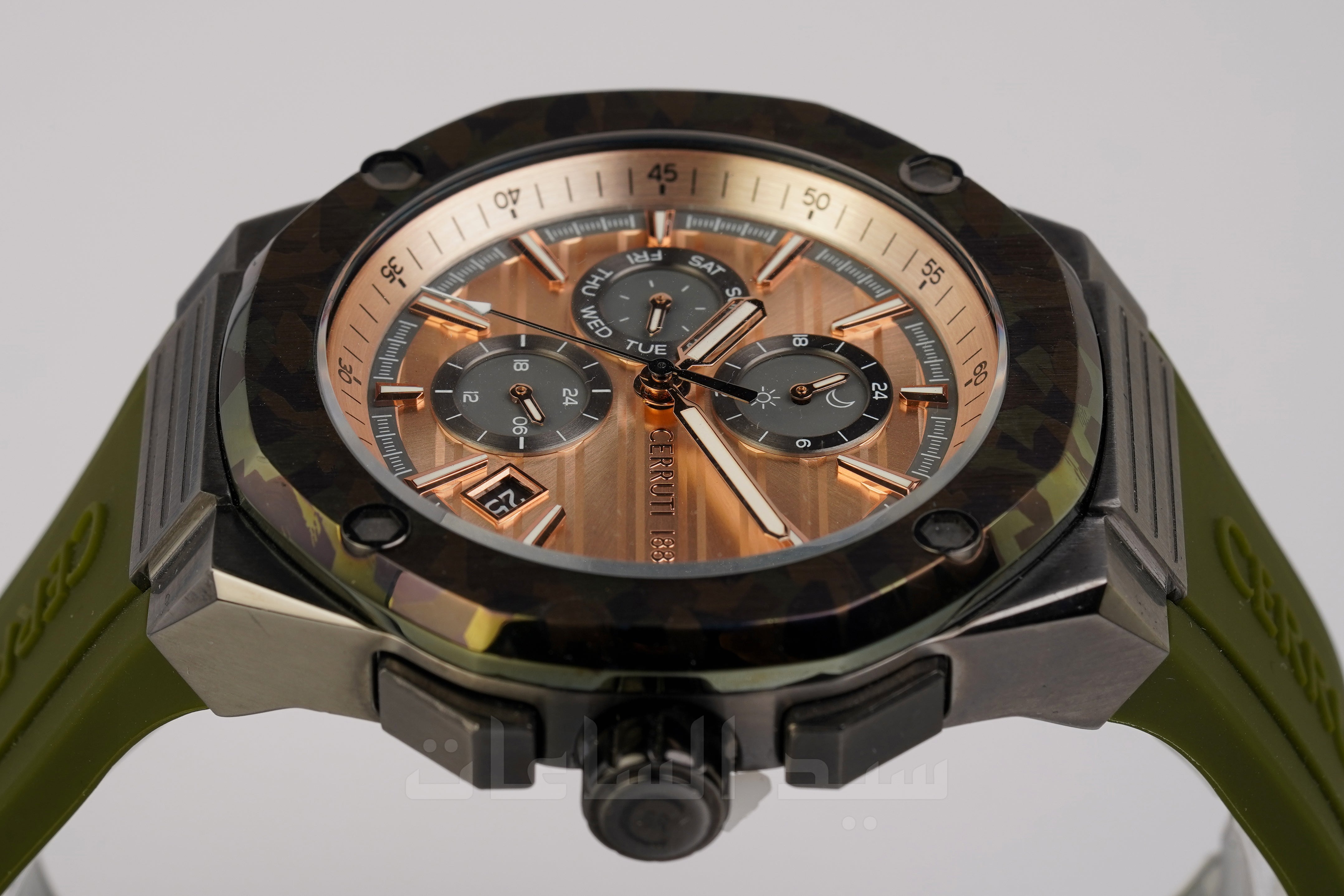 CIWGQ2206903