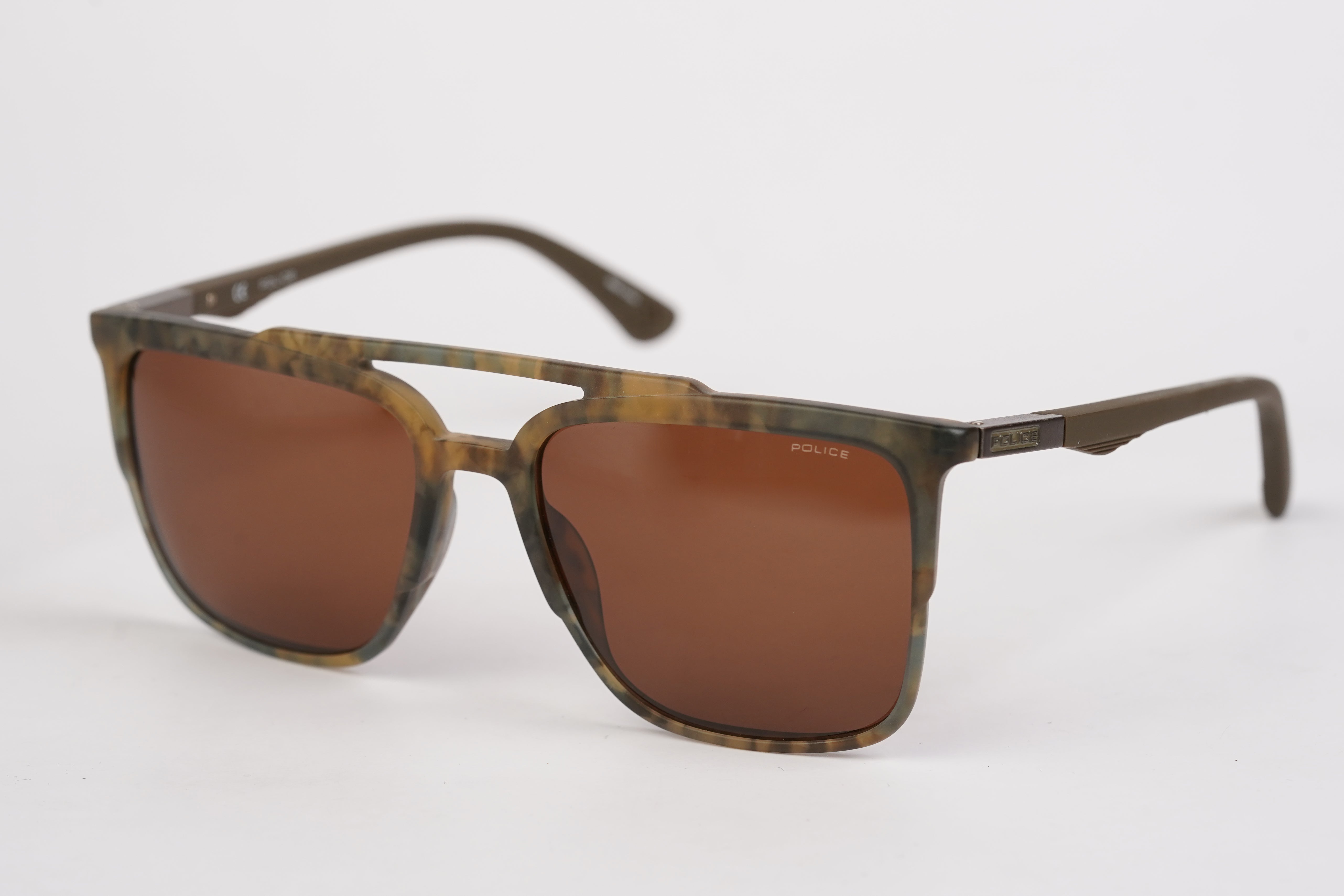 نظارة رجالية ماركة بوليس