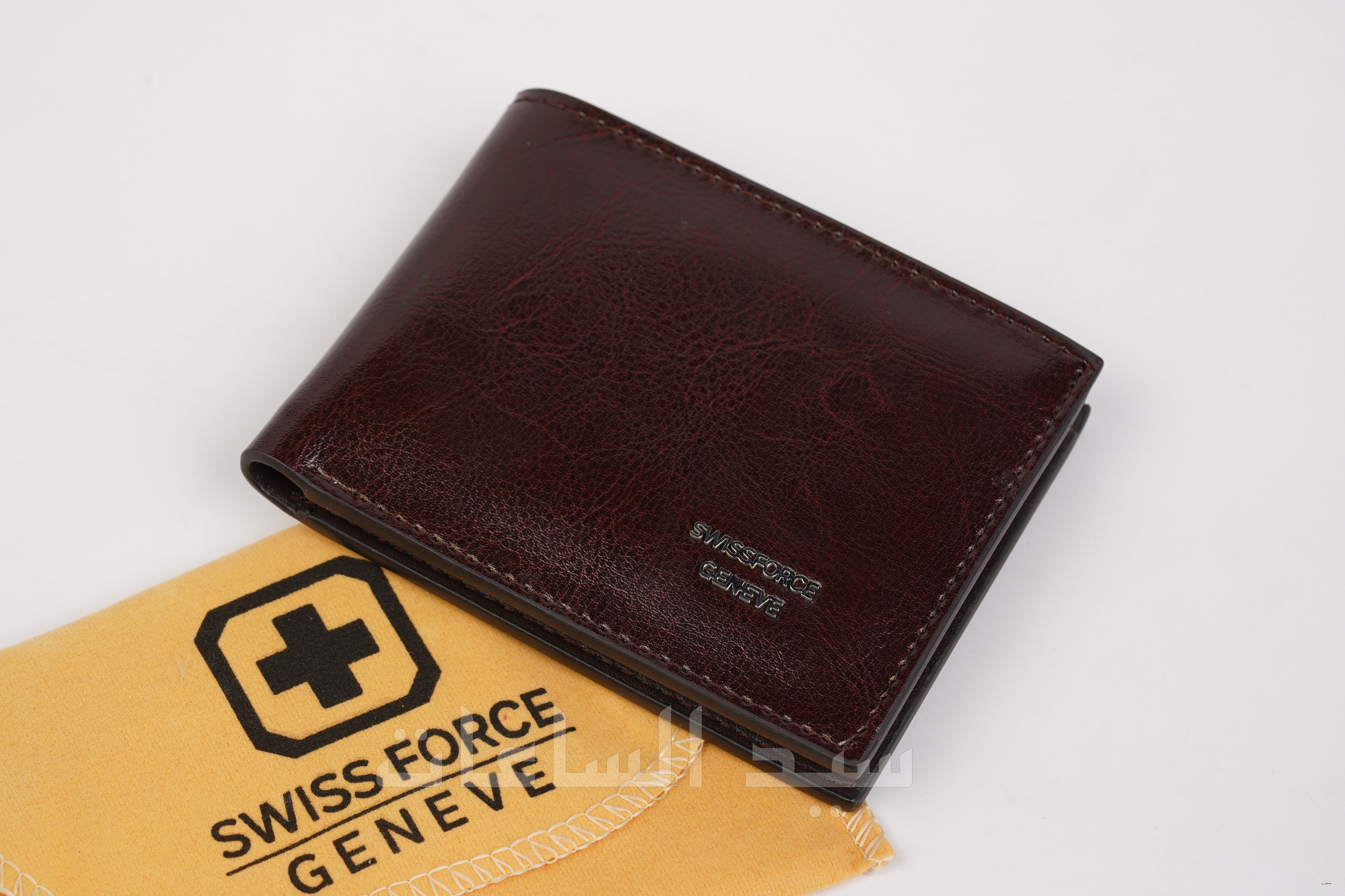 محفظة نقود رجالية ماركة سويس فورس